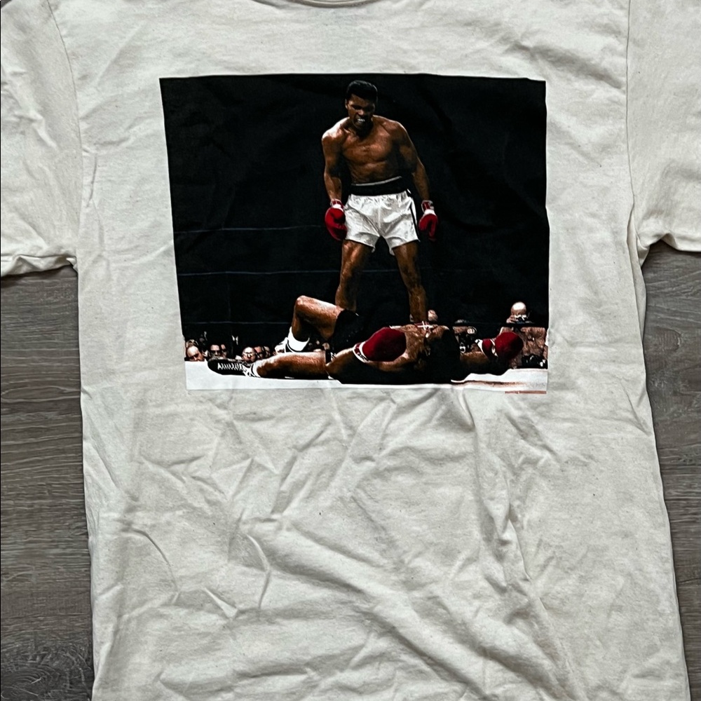 Muhammad Ali t shirt